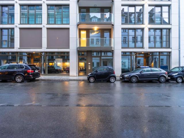 Great double bedroom, with a balcony, in Mitte
