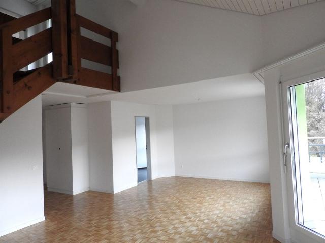 Great duplex apartment with terrace and balcony!