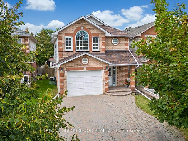 Great Family Home With 4 Bedrooms, 3 Bedrooms In Bowmanville