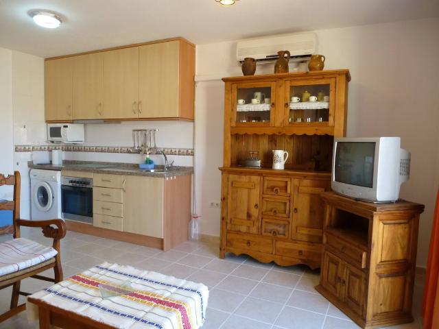Great little apartment centrally located in Alfas del Pi
