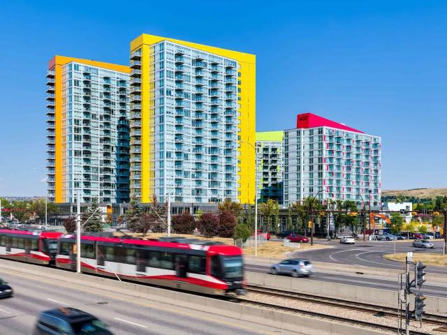 GREAT LOCATION * CITY VIEW * 2 BED * 1 BATH