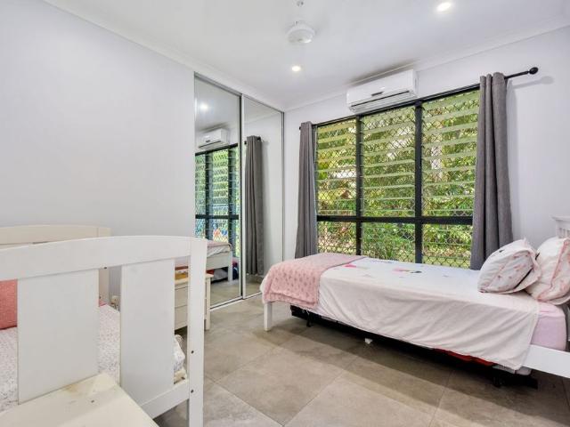 GREAT LOCATION, LUXURIOUS RENOVATION