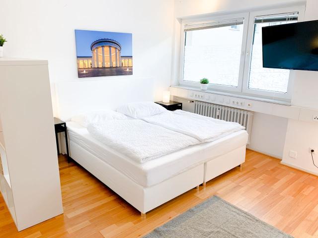 Great loft in Aachen, Aachen Amsterdam Apartments for Rent