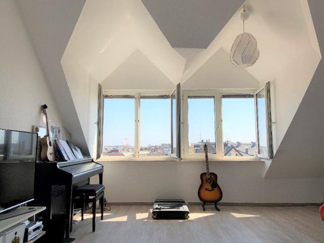 Great & quiet home with perfect view in Frankfurt am Main Höchst great connection and great view, Frankfurt Amsterdam Apartments for Rent