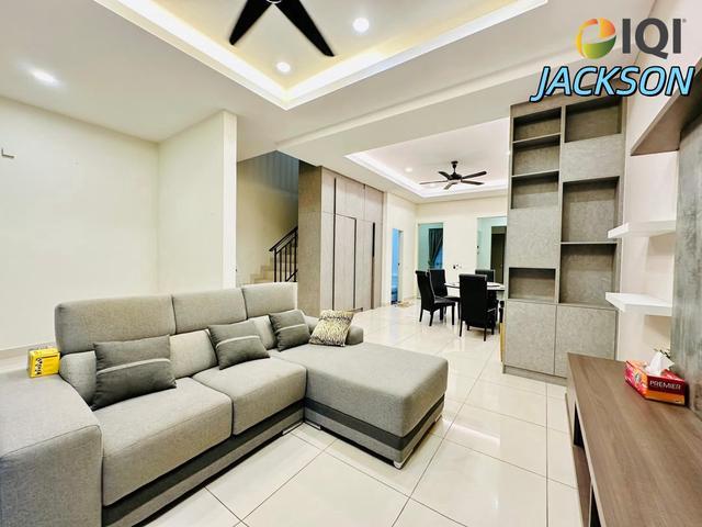 Great Renovation Tip top Condition Gated Eco Meadows Simpang Ampat
