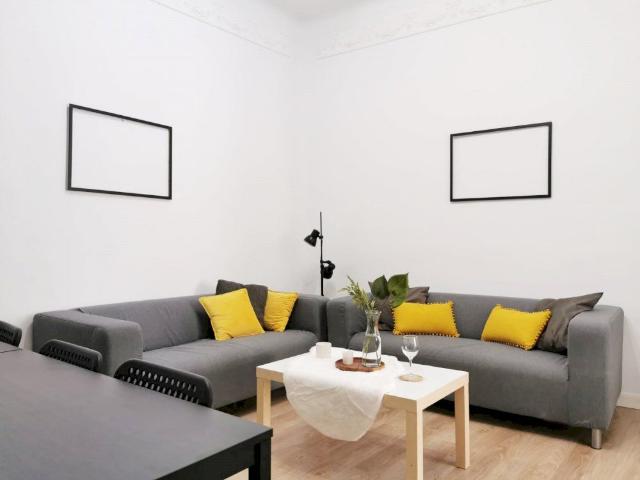 Great room in Preciados, Madrid