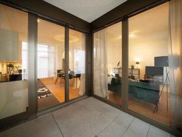 Great single apartment with proximity to the center and high quality construction