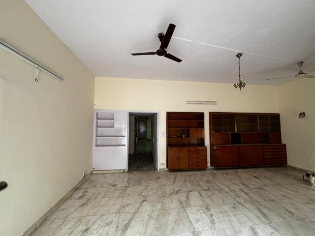 Greater Kailash 1 3 Bedroom 3500 Sq. Ft. Builder Floor in Greater Kailash I Delhi Listing ID: #9331