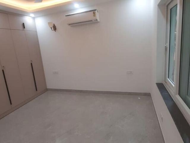 Greater Kailash 1 Commercial Shop 1300 Sq. Ft. in Greater Kailash I Delhi Listing ID: #10040