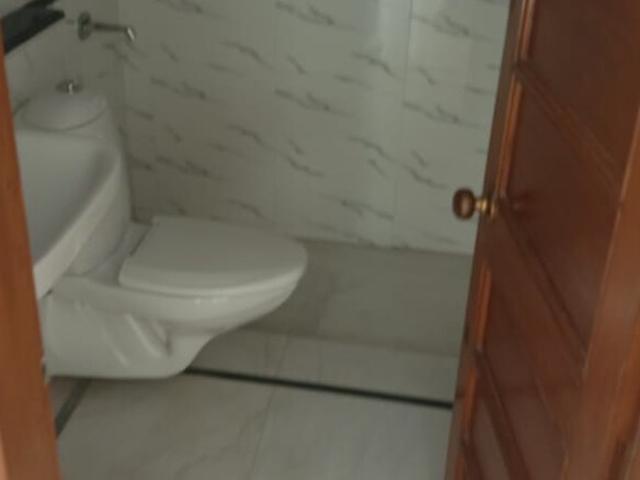 Greater Kailash Ii, Greater Kailash 3 Bedroom 250 Sq. Yd. Builder Floor in Greater Kailash ii Delhi Listing ID: #10095