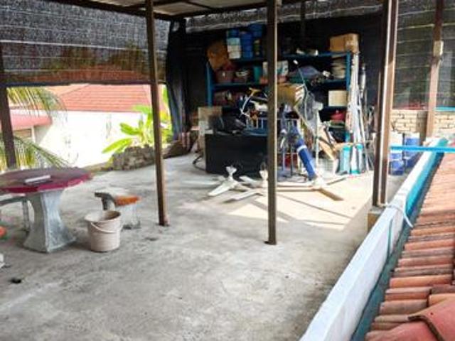 GRED A LOKASI STRATEGIK Semi D Setingkat Taman Mutiara Parit Buntar