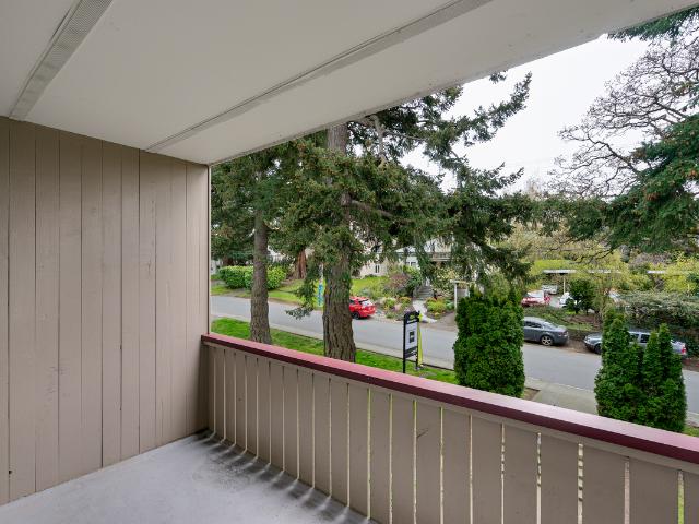 Green Acre Apartments 1 Bedroom Apartment for Rent at 1224 Balmoral Rd, Victoria, BC V8T 1B3 Fernwood