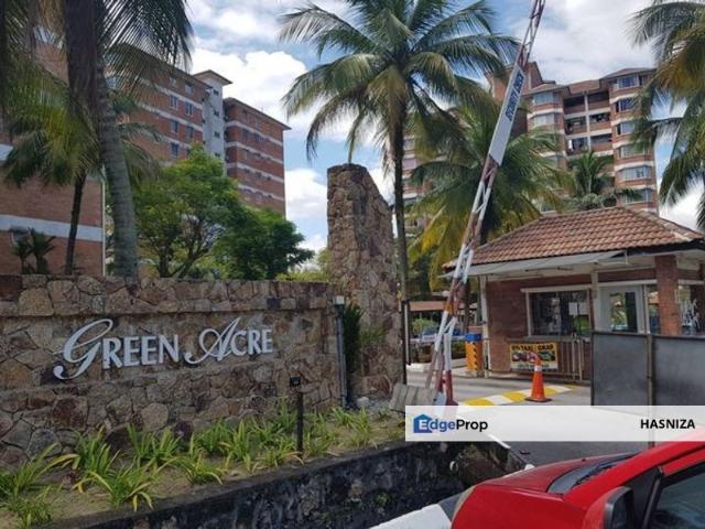 Green Acre Park Condominium