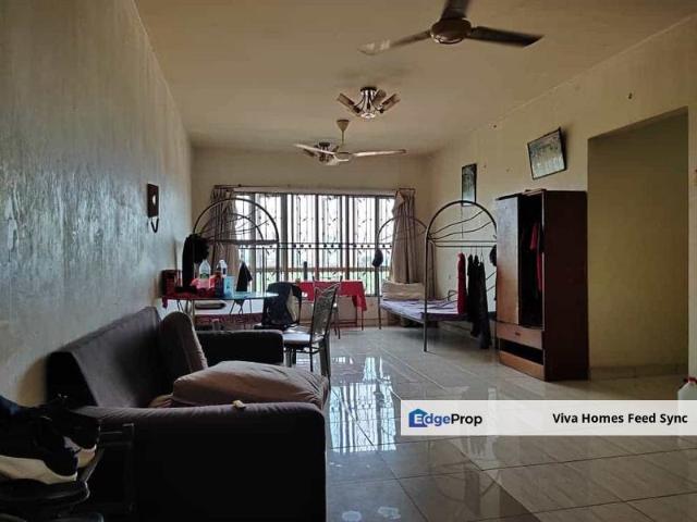 Green Avenue Condominium
