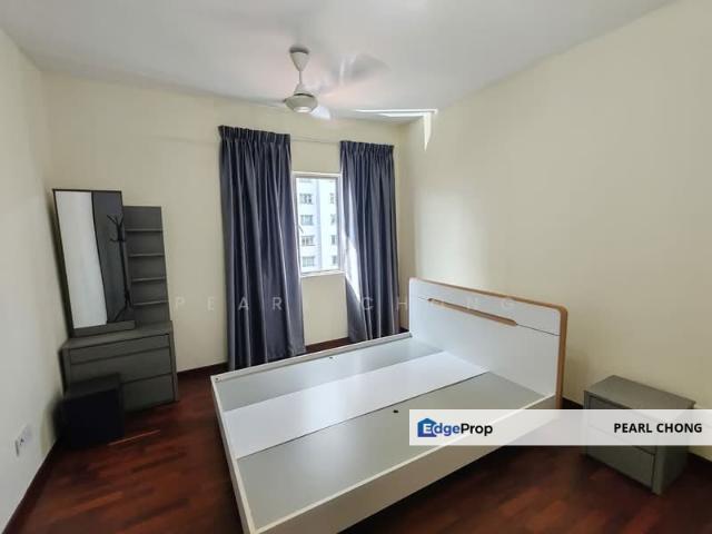 Green Avenue Condominium