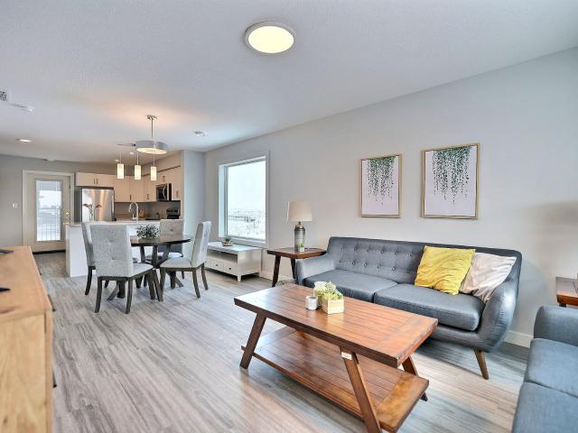 Green Brooks Townhomes 3 Bedroom 1.5 Bathroom [object Promise] for Rent