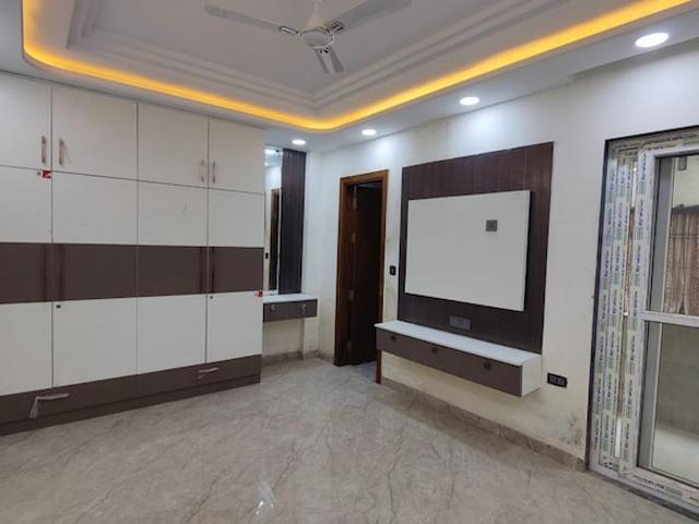 Green Fields Colony, Sector 43 3 Bedroom 1806 Sq. Ft. Builder Floor in Green Fields Colony Faridabad Listing ID: #10419