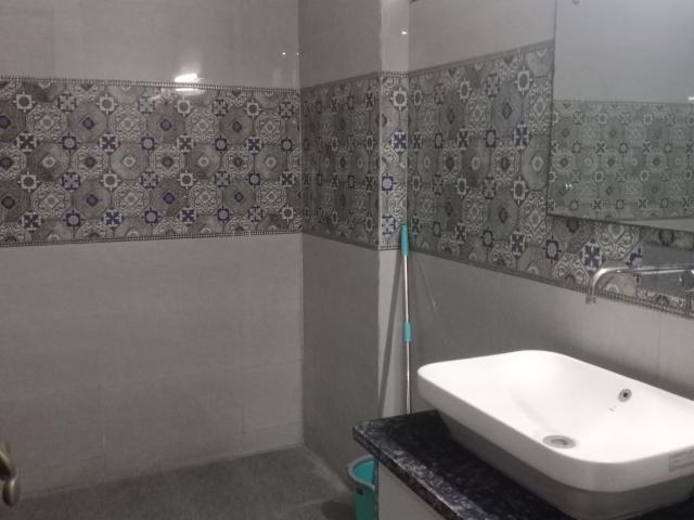 Green Fields Colony, Sector 43 3 Bedroom 200 Sq. Yd. Builder Floor in Green Fields Colony Faridabad Listing ID: #10397