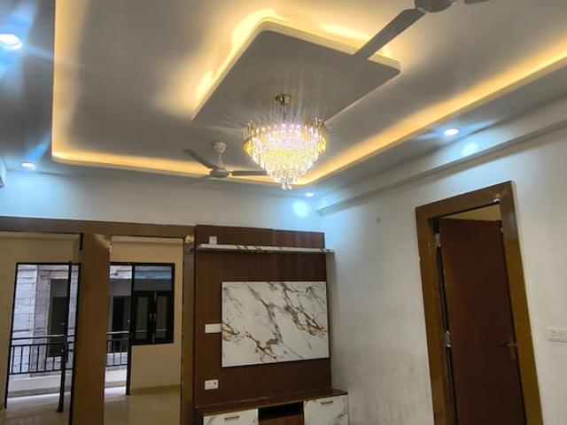 Green Home 4 Bedroom 1700 Sq. Ft. Builder Floor in Sector 73 Noida Listing ID: #10105