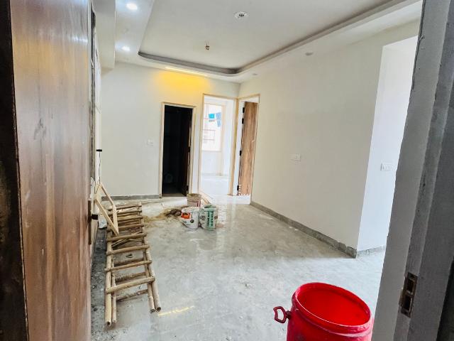 Green Homes 2 Bedroom 1000 Sq. Ft. Builder Floor in Sector 73 Noida Listing ID: #9920