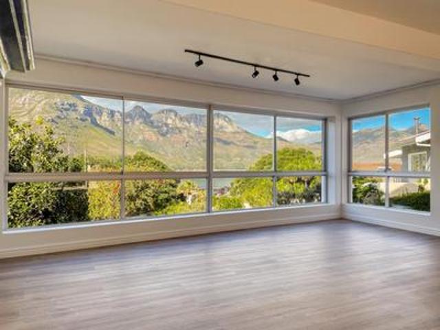 green, leafy, gorgeous 4 bedroom hom.