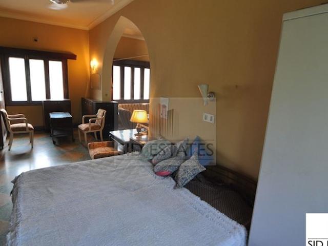 Green Park, South Delhi 2 Bedroom 350 Sq. Yd. Builder Floor in Green Park Delhi Listing ID: #10274