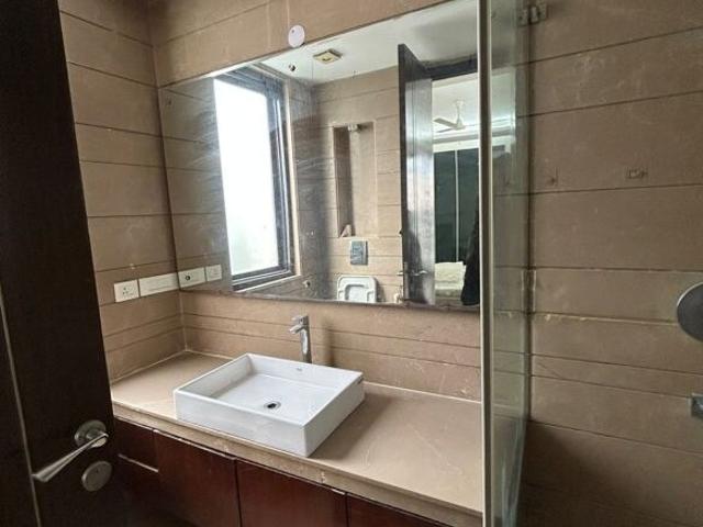 Green Park 3 Bedroom 220 Sq. Yd. Builder Floor in Green Park Delhi Listing ID: #10129