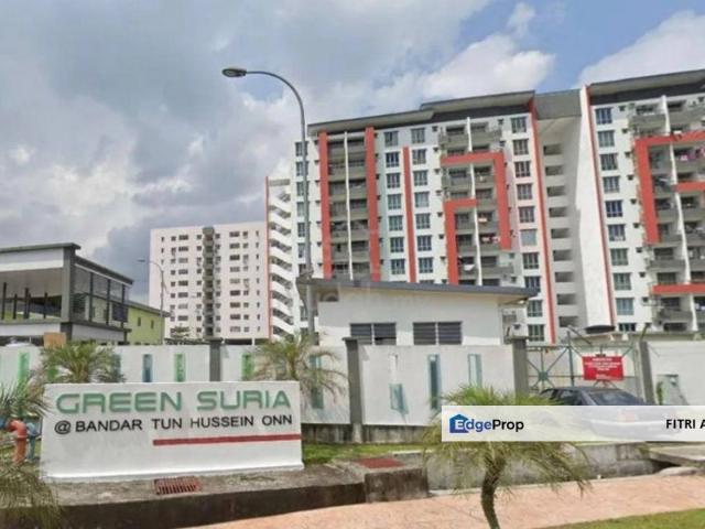 Green Suria Apartment