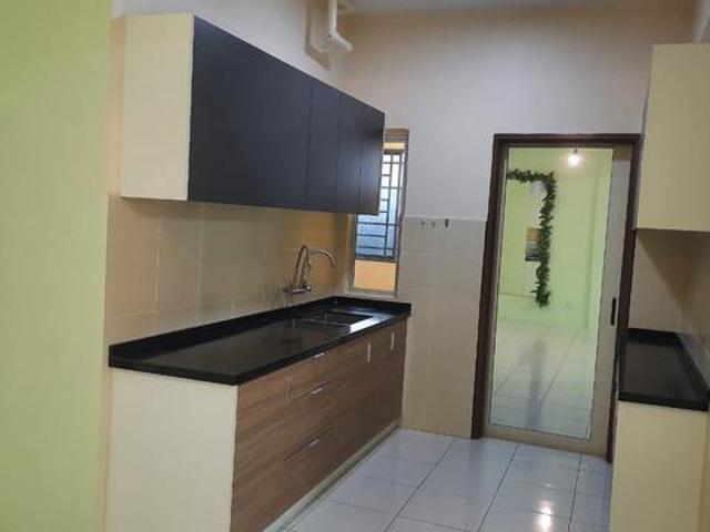 Green suria Apartment corner bandar tun Hussein onn cheras selangor
