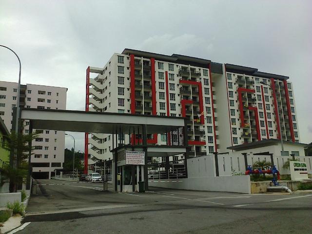 Green Suria Block C Corner Unit for Sales