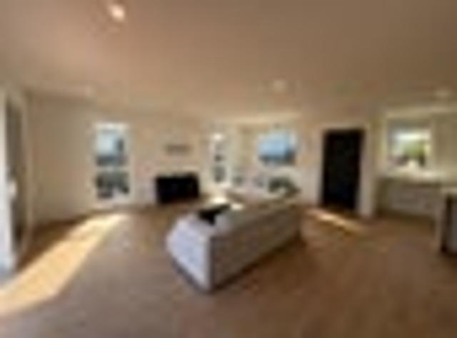 Greenmeadows, 3 bedrooms, $830 pw