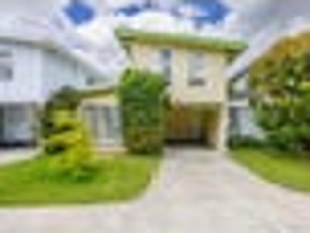Greenmeadows, 2 bedrooms, $575 pw