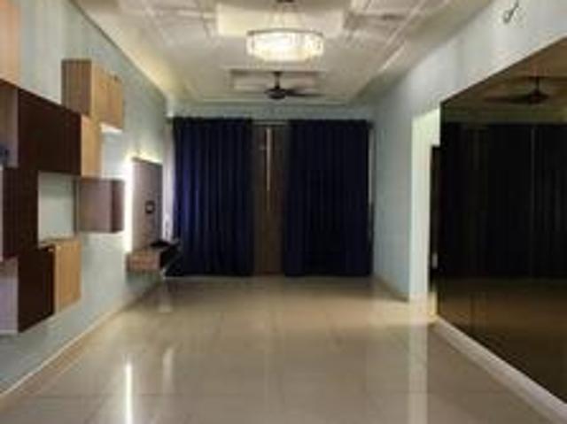 Greenfield Regency Greenfield 31 Bedroom Good Condition Tampoi