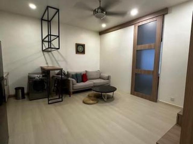 Greenfield Regency Tampoi Studio Fully Furnished