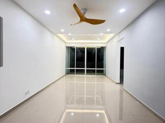 Greenfield Regency Tampoi 3bed Nearby CIQ Below Market