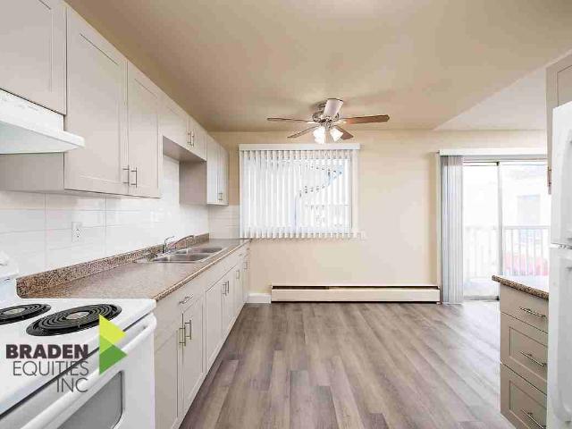 Greenglen Studio Apartment for Rent at 10915, 124 Street, Edmonton, AB T5M 0H6 Westmount
