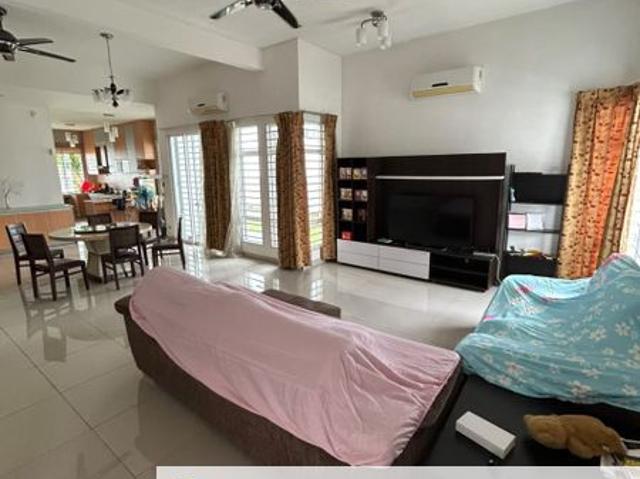 Greenhill Residence