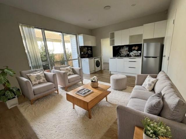 Greenhithe, 2 bedrooms