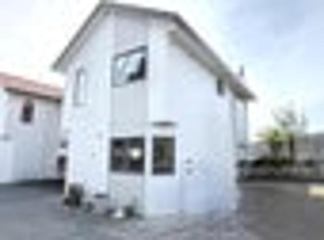 Greenhithe, 3 bedrooms, $865 pw