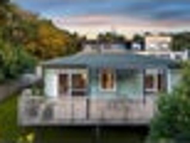 Greenhithe, 3 bedrooms, $875 pw