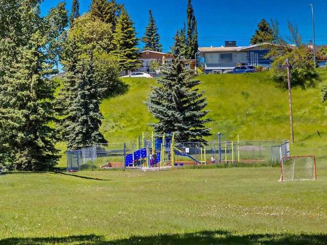 Greenland Townhomes 3 Bedroom Home for Rent at 401 Grier Ave Ne, Calgary, AB T2K 5S7 Thorncliffe