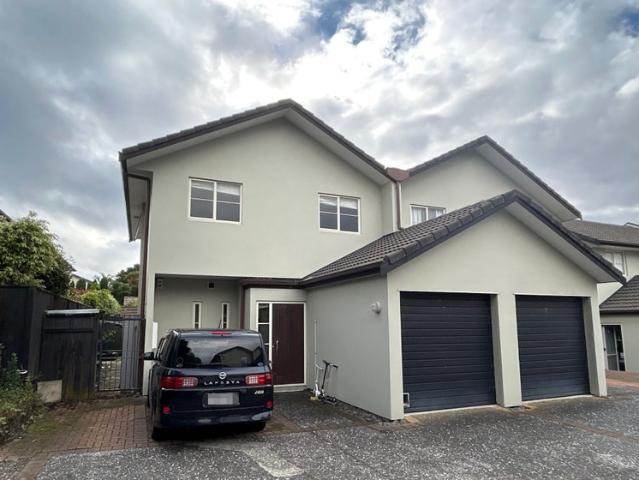 Greenlane, 3 bedrooms