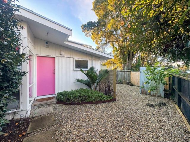 greenlane, 2 bedrooms