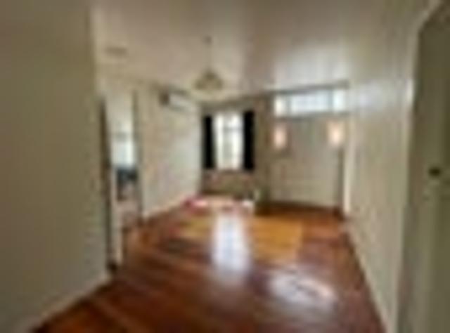 Greenlane, 2 bedrooms, $600 pw