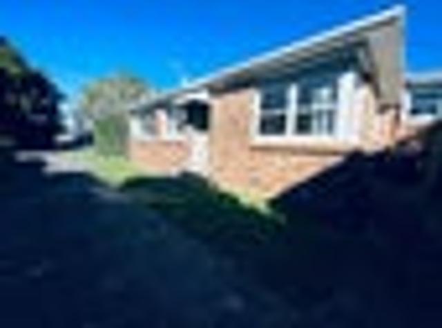 Greenlane, 2 bedrooms, $625 pw