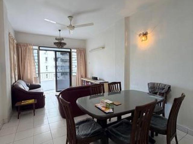 Greenlane height apartment