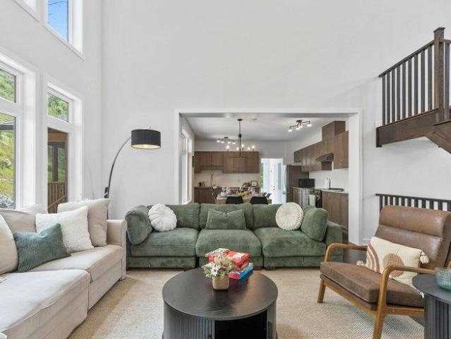 Greensview Drive