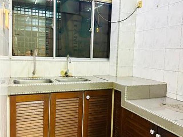 Greenview Apartment Kepong