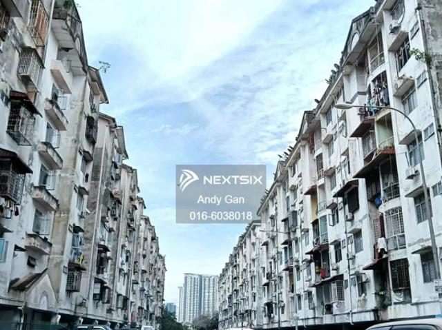Greenview Apartment