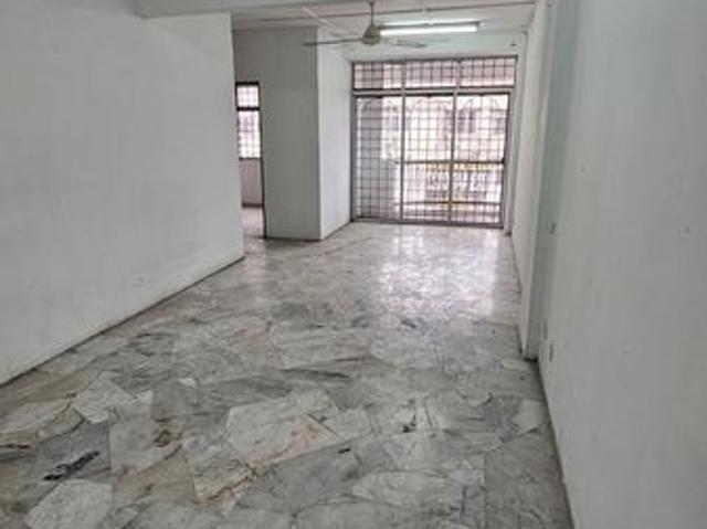 Greenview Apartments